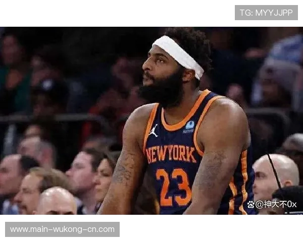 米切尔·罗宾逊内线防守对比赛季明显提升，限制对手得分效率