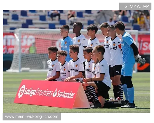 瓦伦西亚传统强队光环消退，欧洲竞争格局与球队定位面临重新评估